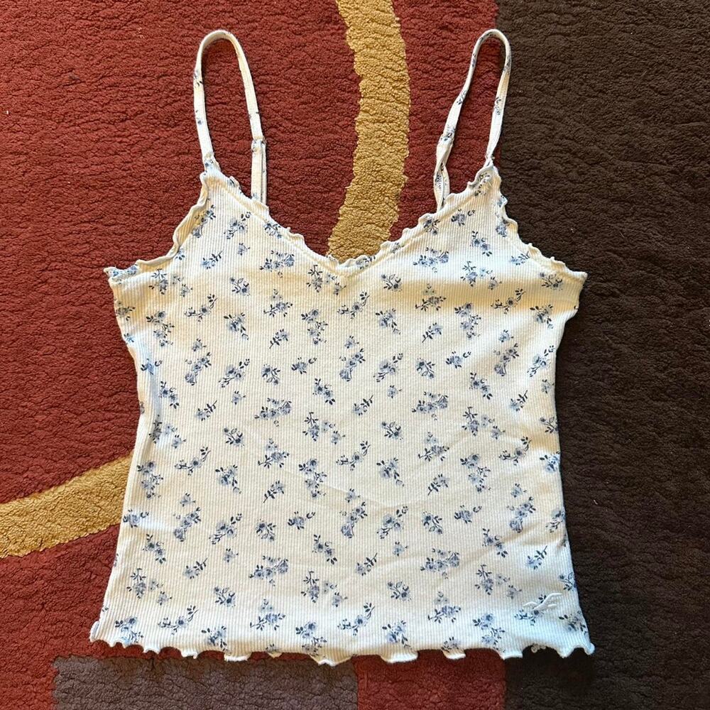 hollister floral white and blue tank top coquette small